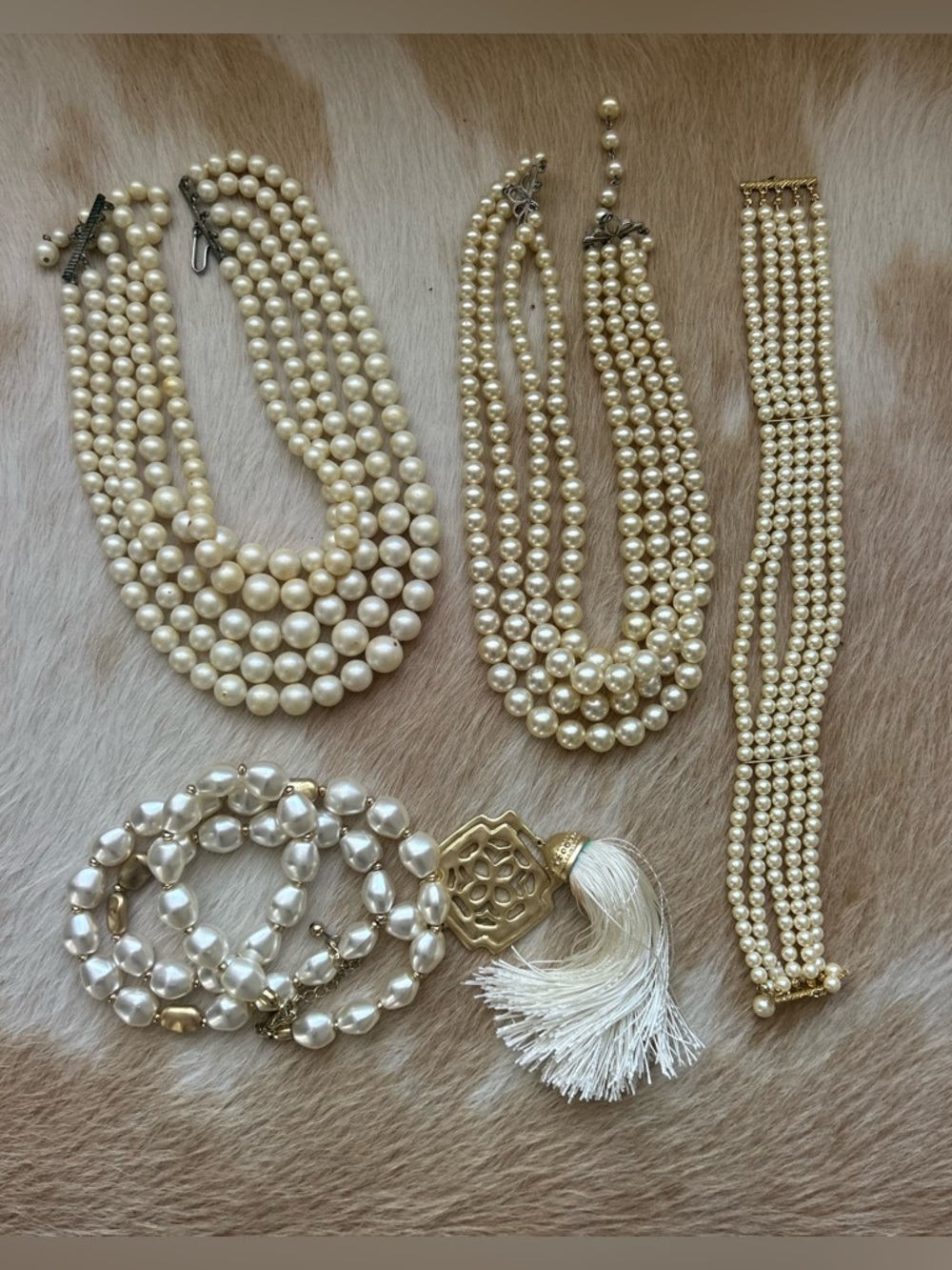 Vintage Faux Pearls Necklace Choker Collection - Picture 2 of 6